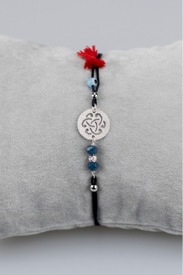 Silky Bond Silky Bond